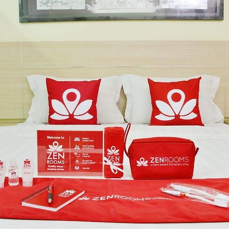 Zen Rooms Rujia Pecenongan Джакарта Екстериор снимка
