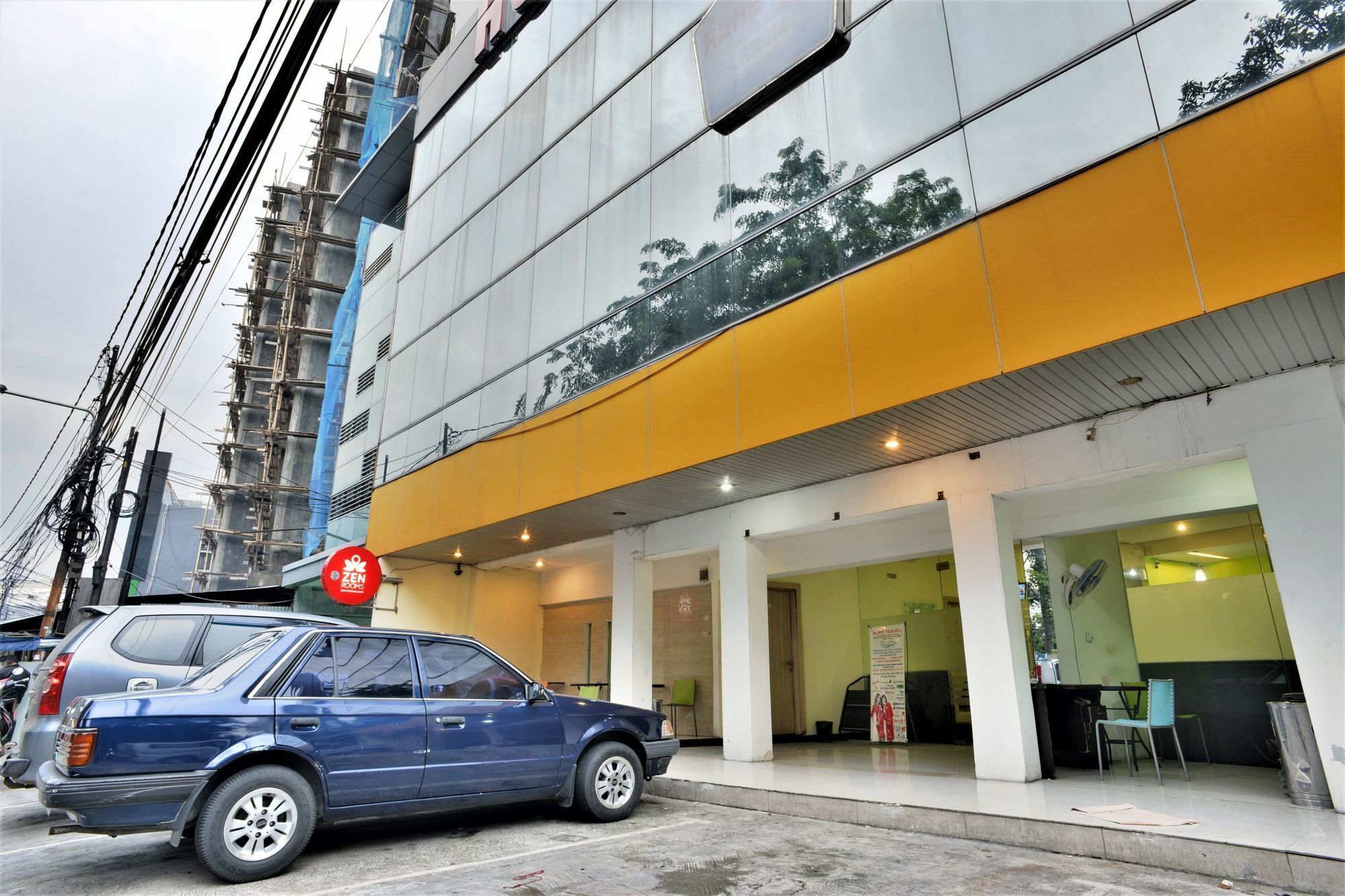 Zen Rooms Rujia Pecenongan Джакарта Екстериор снимка